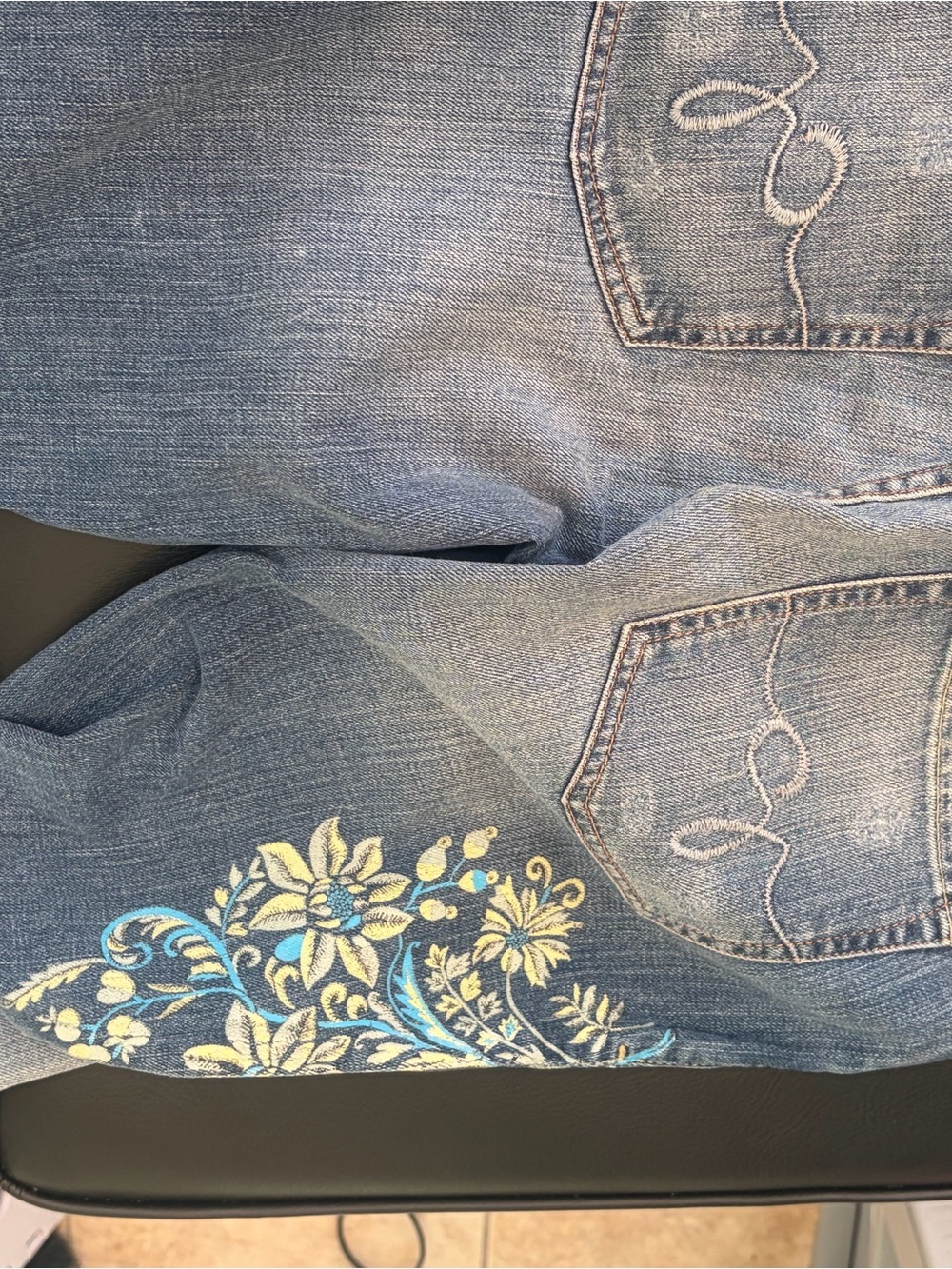 Guess Light Blue Boot-Cut Jeans with Floral Embroidery